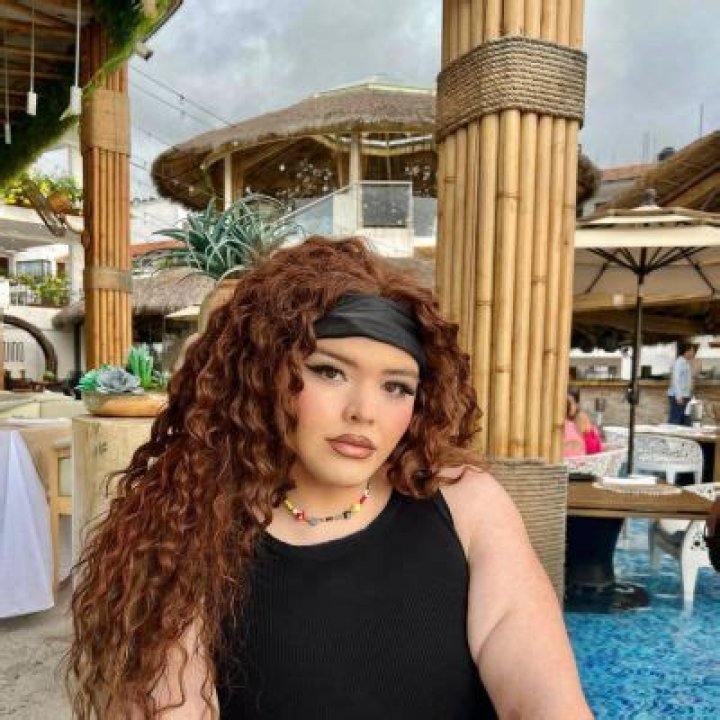 Adam Ray Boyfriend: Is She Dating Anyone Or Is She Gay? Family And Sexuality