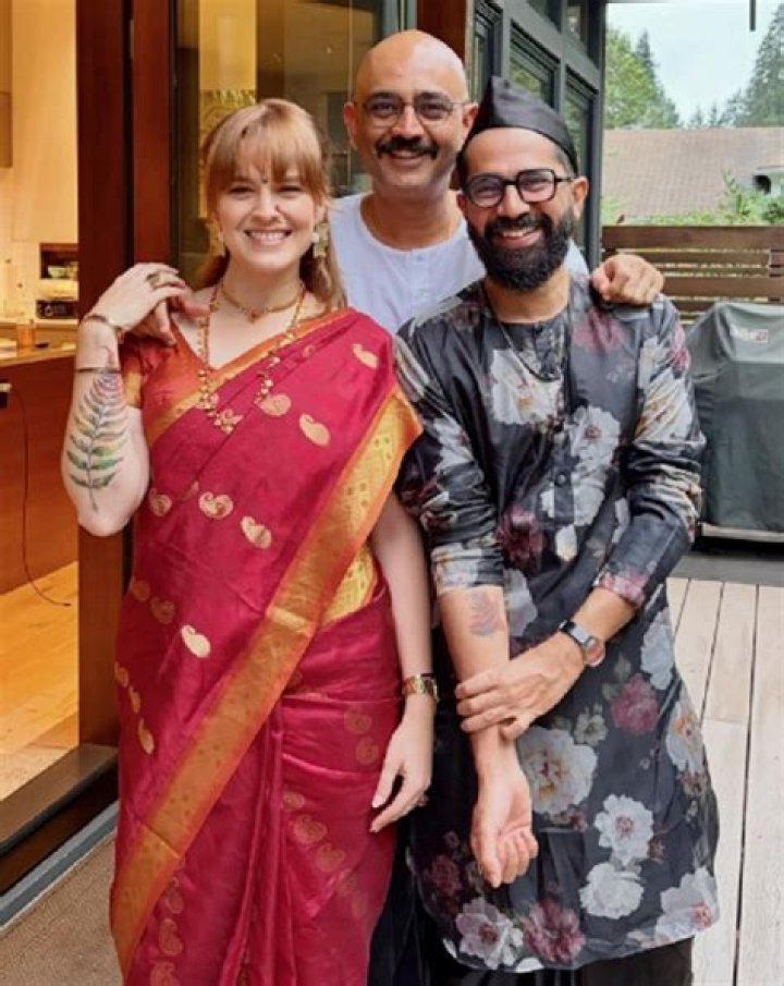 Discover Sarang Sathaye's Brother: Uncovering The Family Ties