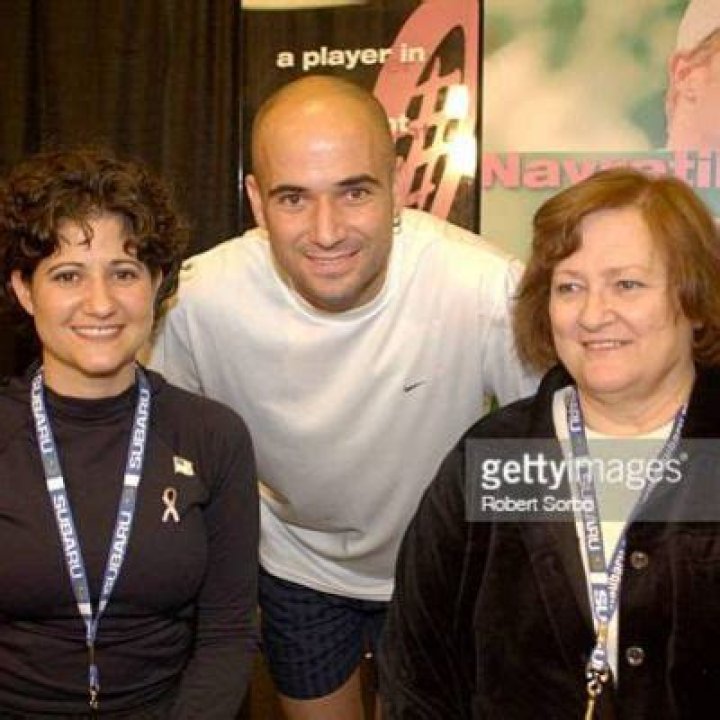 Elizabeth Agassi- Husband, Love Life, Married, Net Worth