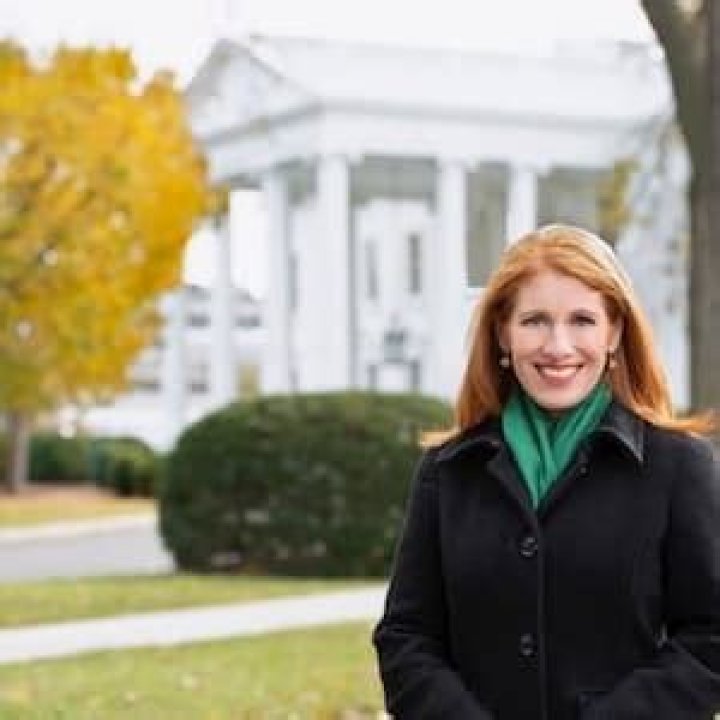 Karen Travers Husband, Age, Biography and Wiki