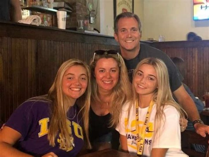 Liam Eichenberg Parents and Siblings from Ohio
