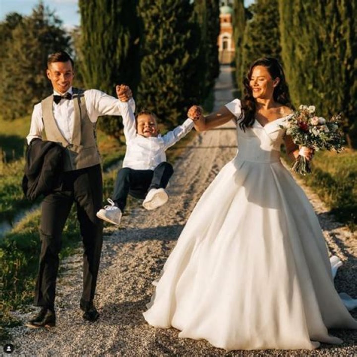 Lora Klinc: Meet Primoz Roglic Wife On Instagram