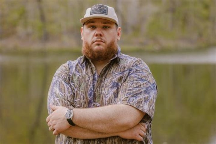 Luke Combs' Birthplace And Early Life: A Journey To Stardom