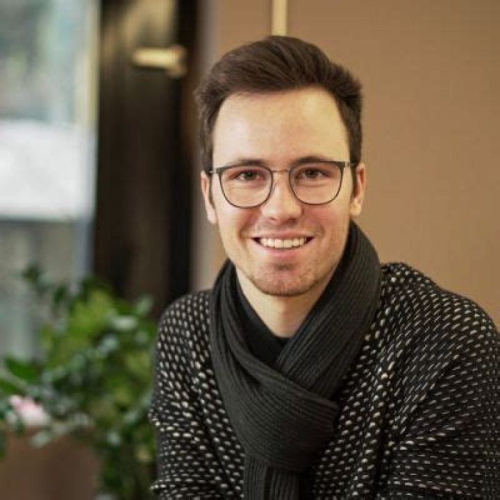 Netizens Accused Joshua Wesely Groomed His Girlfriend And Accuse Him Of Being A Pedophile