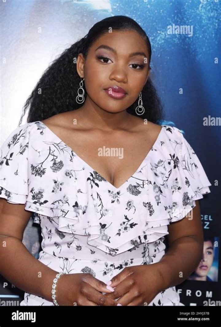 Taylor Mosby: Meet The Actress On Instgaram