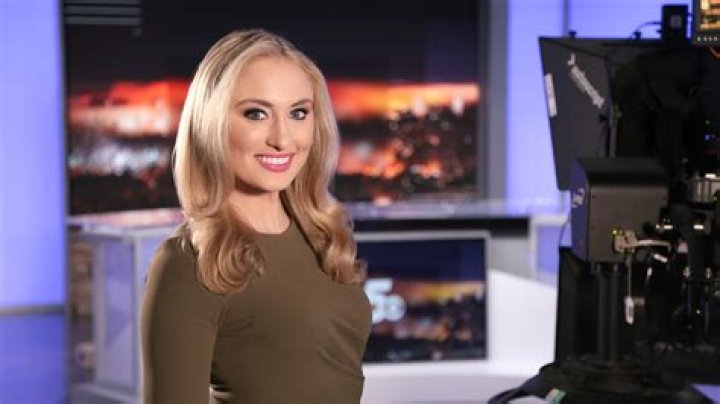 The Allure Of The Hottest Newscasters: A Deep Dive