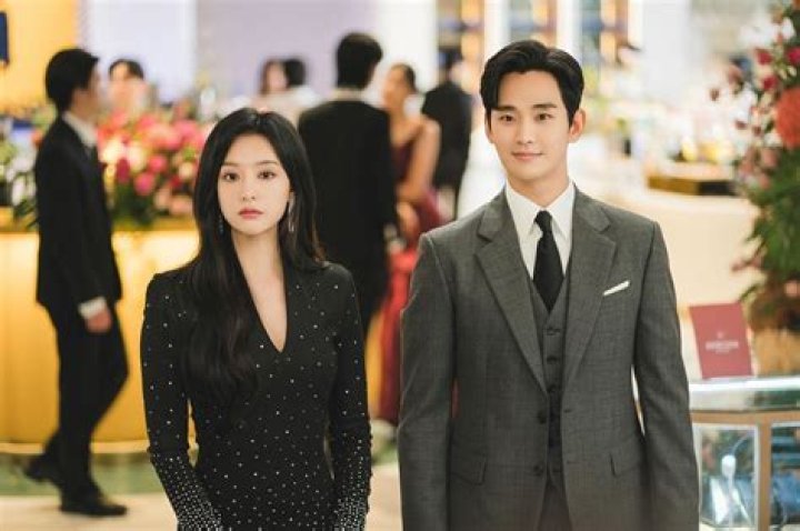 The Ultimate Guide To Kim So Hyun's Relationship History