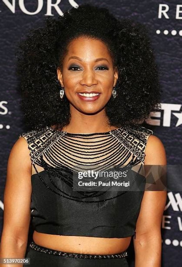 Vanessa Fraction (Comedian) Bio, Wiki, Age, Height, Family, Husband, Married, Net Worth, Tour Dates, Def Comedy Jam and Wikipedia