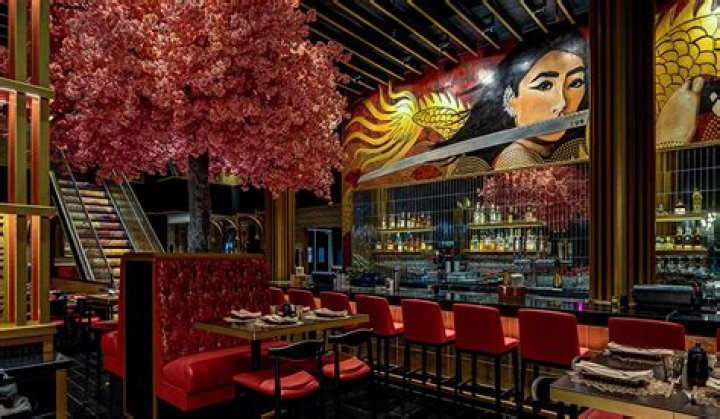 What Is The Career Earnings Of Damola Adamolekun? CEO Of PF Chang’s Married Life &amp; Relationship Timeline Discussed